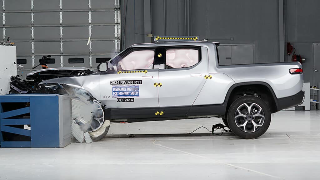 2024 Rivian R1T crash test