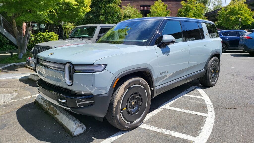 Limestone Rivian R1S sporting new 22" aero wheels