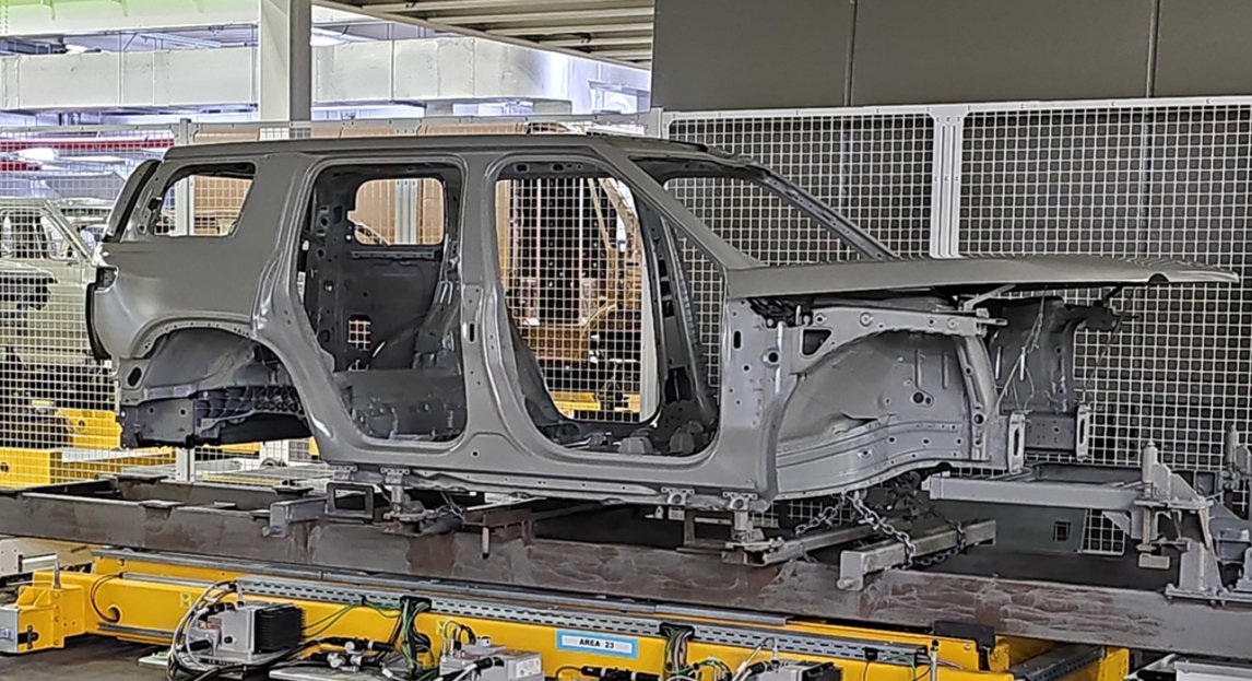 R2 body getting e-coated