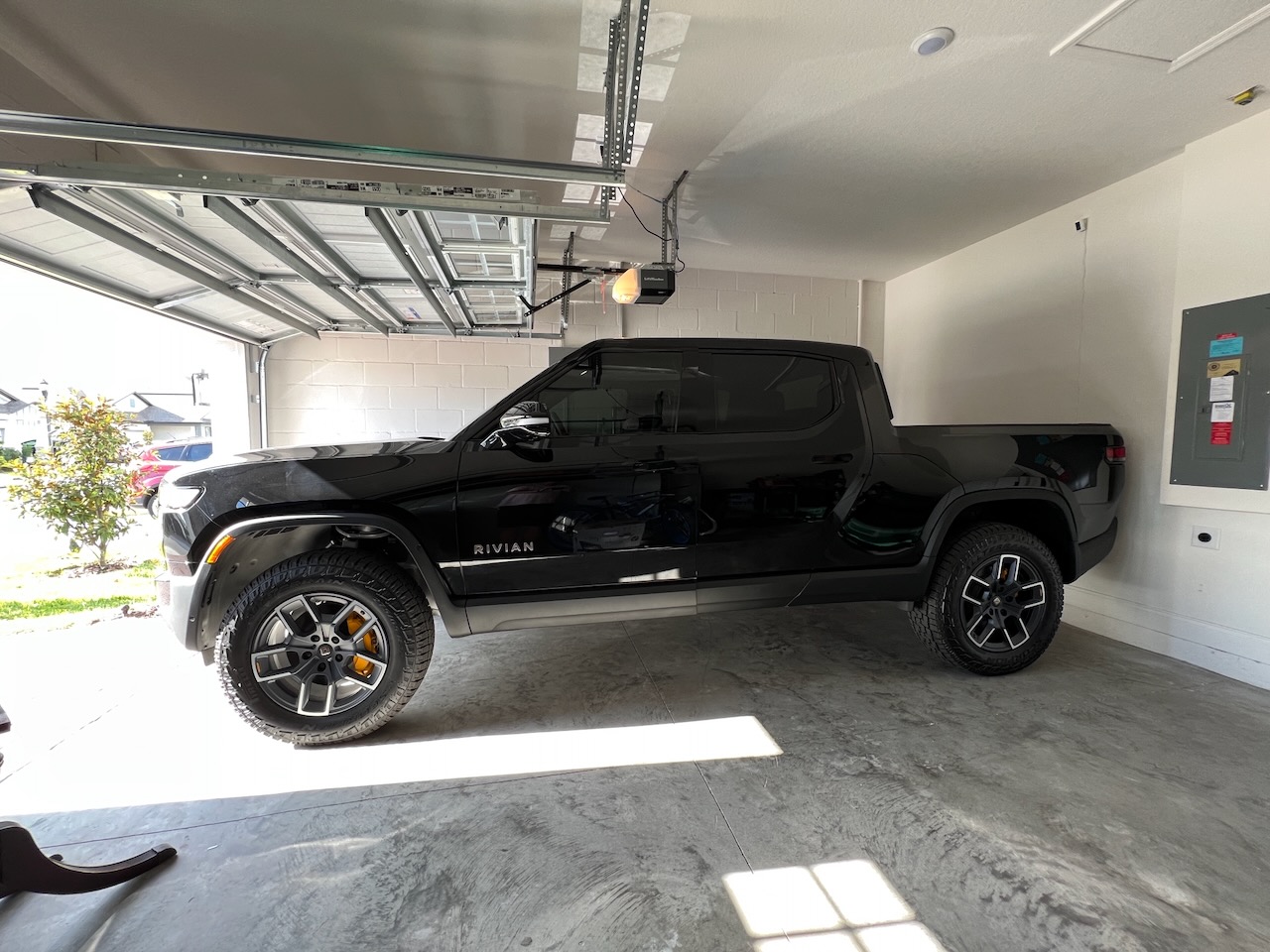 Jose with his Gen 1 Rivian R1T on delivery day
