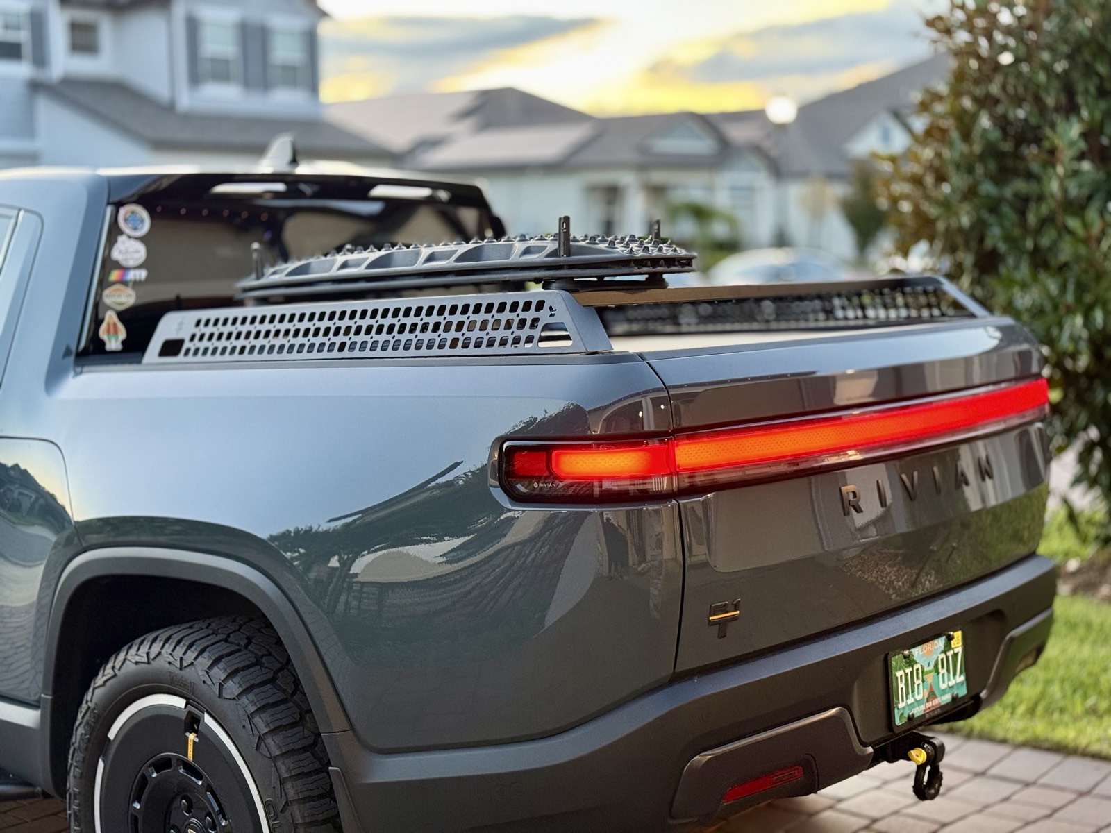 Mars R1T Bed Rack