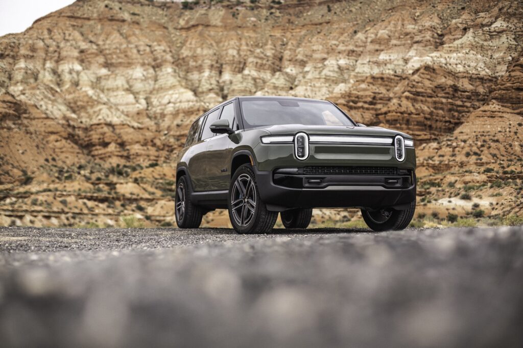 Rivian Launch Green R1S Gen 2 Quad