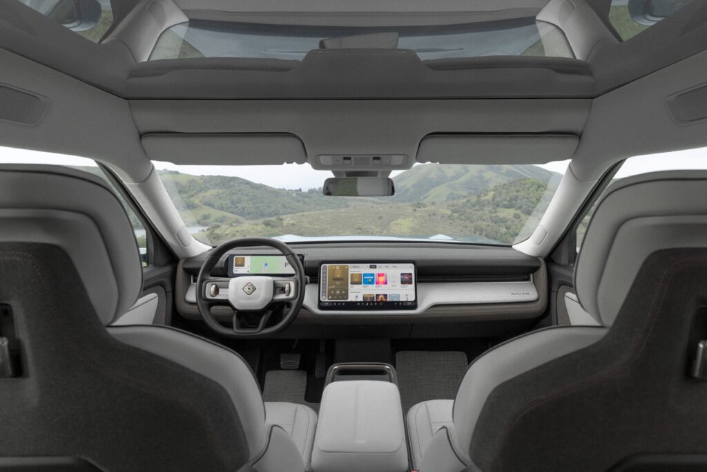 R2 Interior